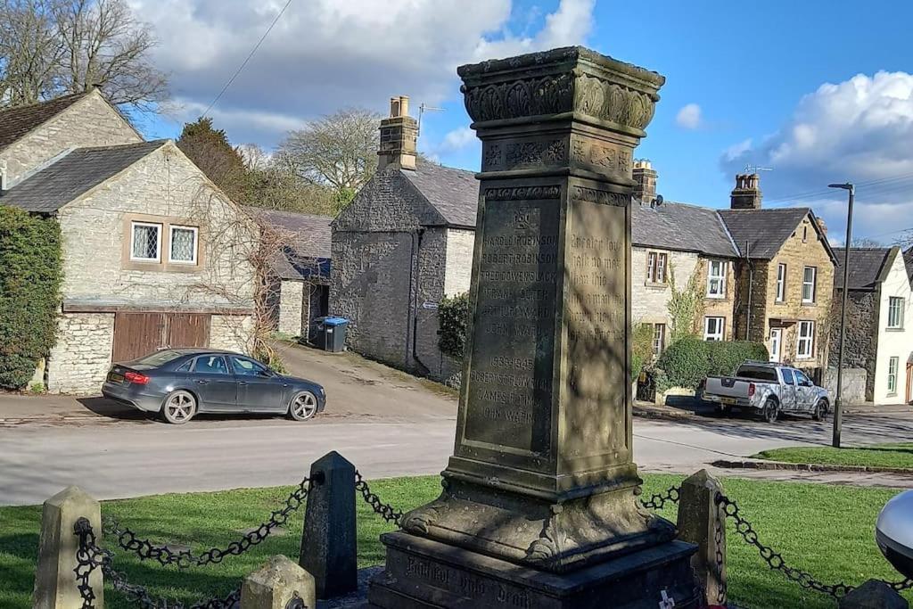 Peak District - 1 Harrow Cottage - Great Longstone Exteriér fotografie